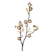 Aranyszínű mű gránátalma ág, apró gyümölcsökkel és fényes levelekkel, 75 cm magas dekorációs növény.