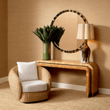 Art Deco ihletésű, natúr színű , forgó rattan fotel.