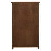 Fenyőfából, üvegből és rozsdamentes acélból készült vitrines dizájn szekrény.