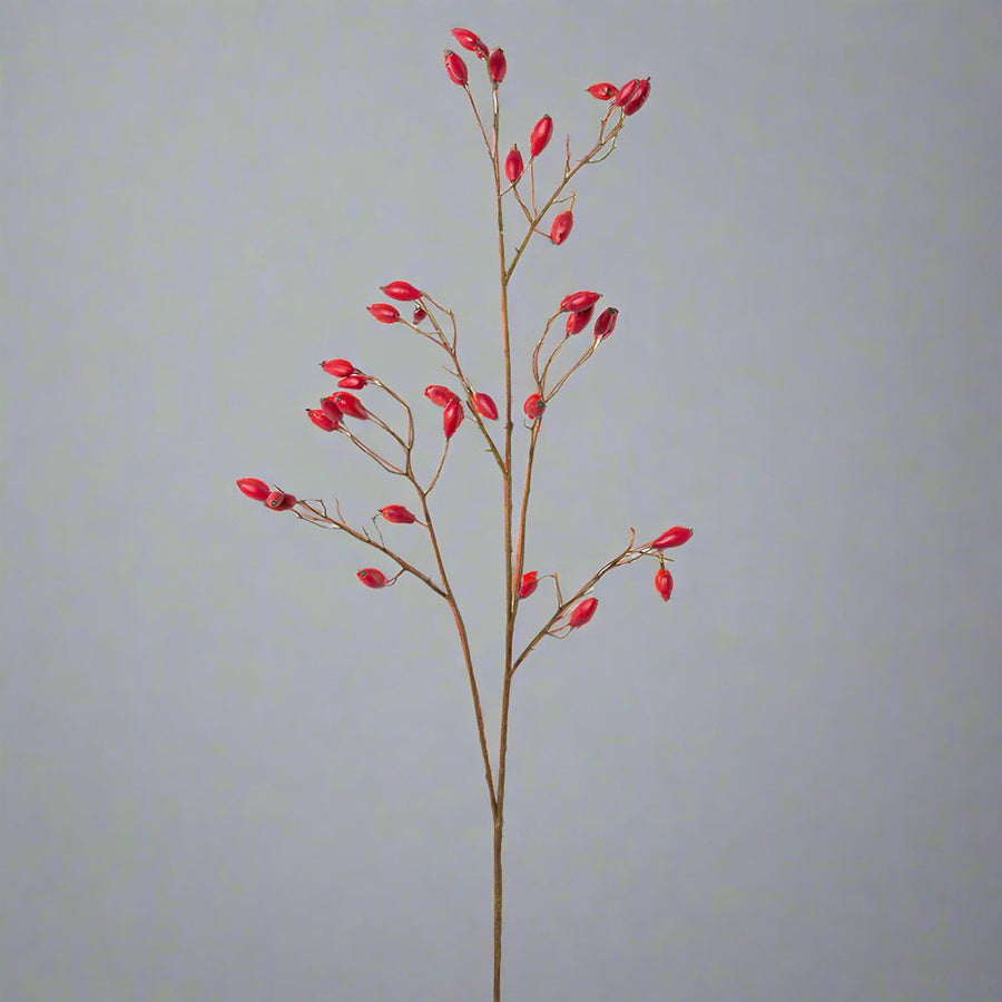 Magas piros mű csipkebogyó ág részletgazdag kidolgozással és karcsú, elágazó szárakkal, 92 cm