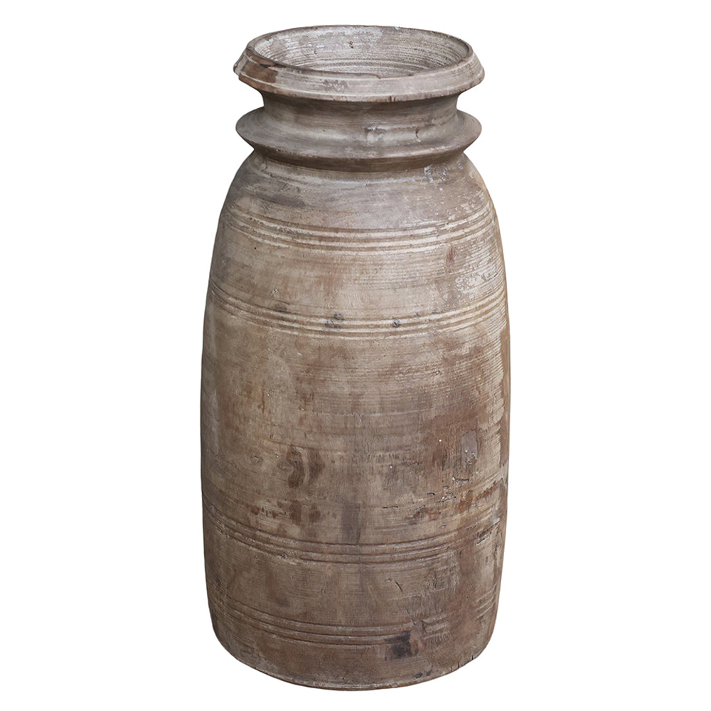 Újrahasznosított, régi fából készült, kézműves dekor váza.