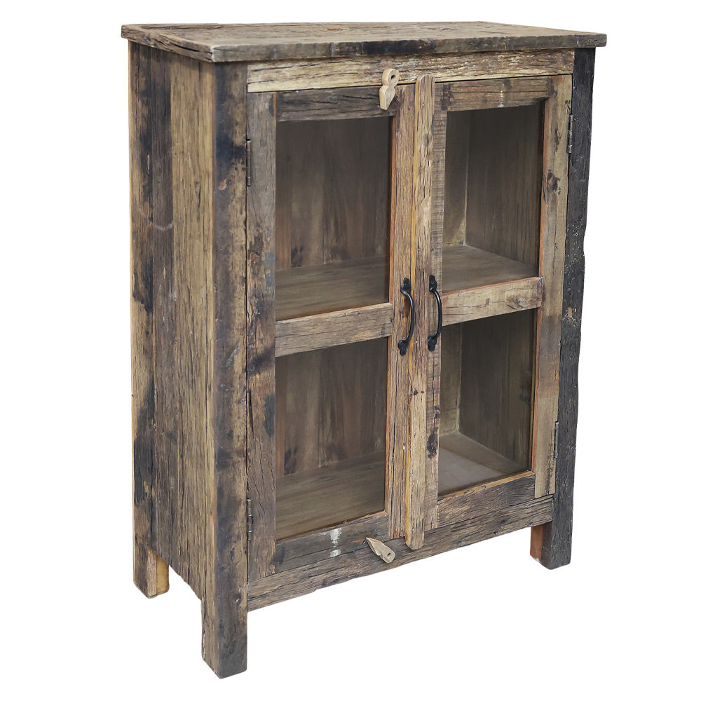 Újrahasznosított régi fából készült, kézműves vitrines szekrény.