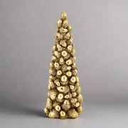 Aranyszínű, karácsonyi dekorációs fenyő kúp.