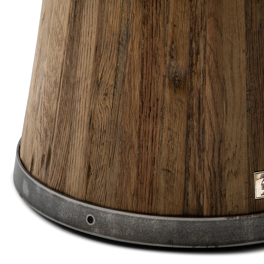 fém abroncsos talapzat részlet loft stílusban