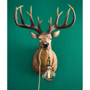 Barna színű, szarvas figurás, kortárs stílusú, dizájn falilámpa.