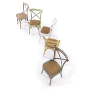 Szürke színű, thonet ihletésű étkezőszék.