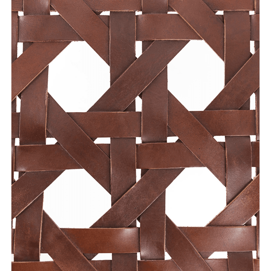 Teakfa karosszék bőr ülésessel.