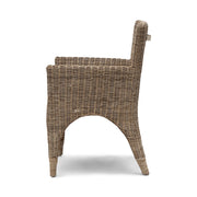 rattan karosszék oldalról minimalista design