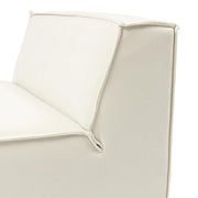 moduláris fehér kanapé részlet vastag szegélyvarrással