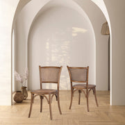 Tölgyfából és rattanból készült étkezőszék.