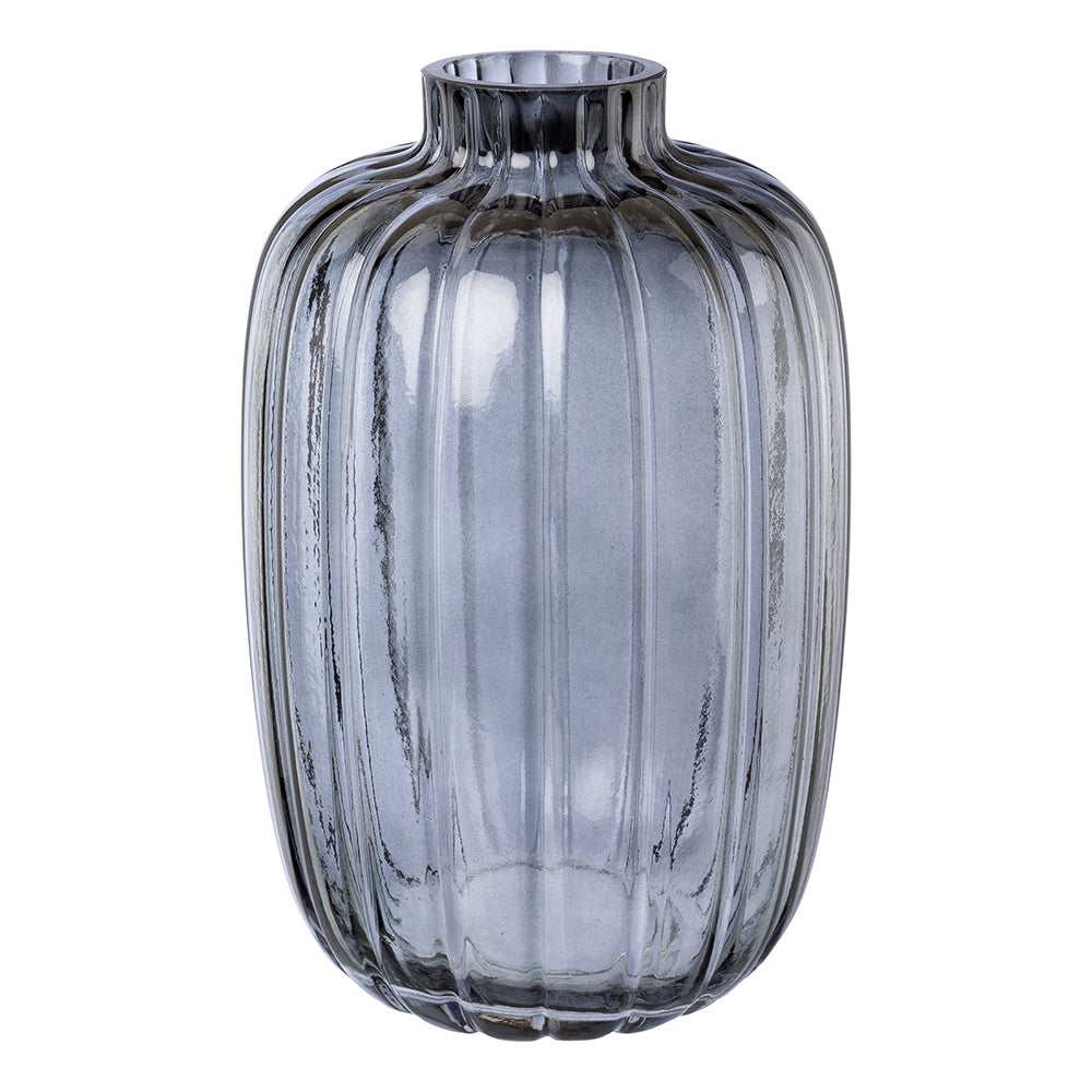 Kék színű, bordázott üvegből készült váza.