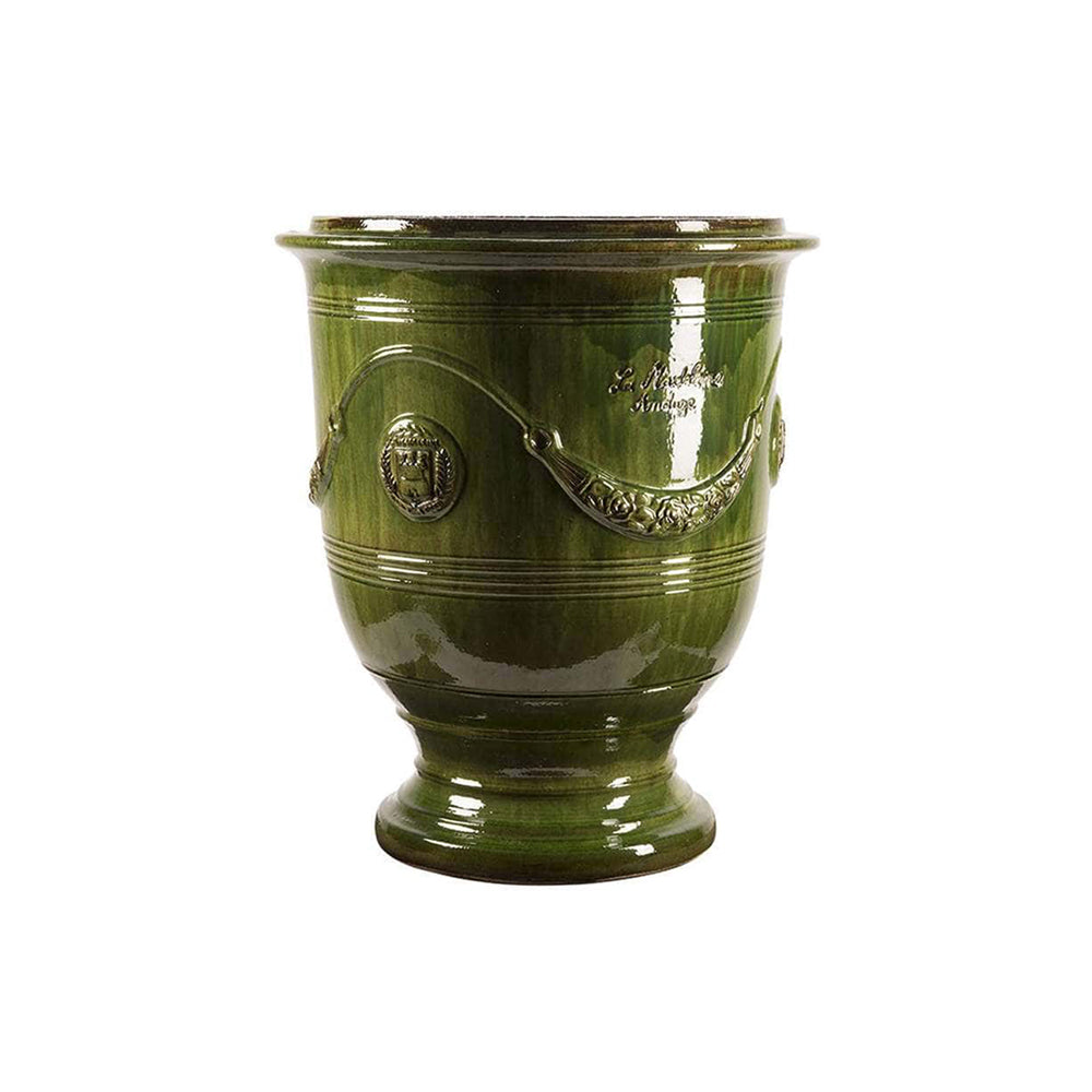 Provanszi stílusú, zöld mázas anduze kerámiakaspó a Vase d' Anduze Emaillés Tradition kollekcióból, Medici motívummal és fényes felülettel.