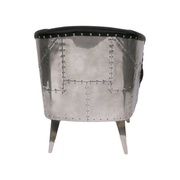 Vegas Aero klubfotel hátsó nézetből, jól látható az ipari panelstruktúra.