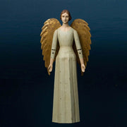 Zsályazöld színű orléans-i angyal figura.