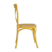 Sárga színű, műanyag bisztrószék.