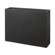 Fagyálló műgyantából készült, modern kortárs stílusú, beton hatású, antracitfekete színű kültéri ültetőláda szett.