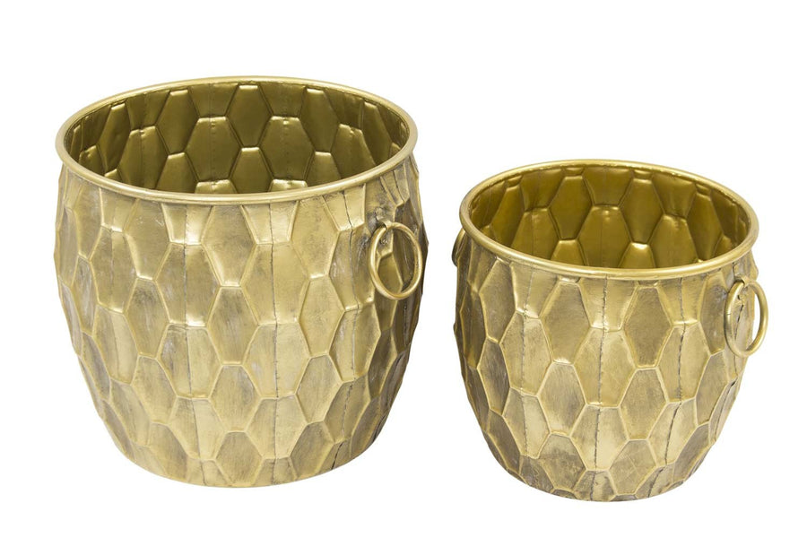 Modern stílusú, antik arany színű, nagyméretű, 29 és 36 cm átmérőjű, dombormintás felületű, fém kaspó szett .