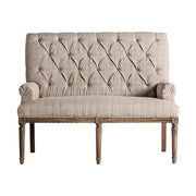 Klasszikus, koloniál stílusú, mangófából készült, ekrü színű, vászon hatású poliészter kárpittal kárpitozott 2 személyes szófa.