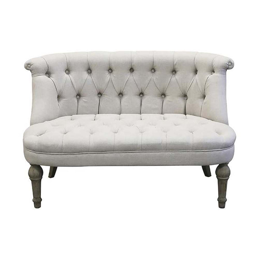 Francia stílusú, vintage kanapé tölgyfa lábakkal, ekrü színű pamutvászon kárpittal.