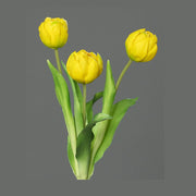 3 szálból álló, sárga színű tulipáncsokor művirág..