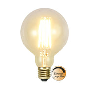 Clear Filament dekorációs izzó. Meleg fehér fényű LED dekorációs izzó áttetsző üveggel.