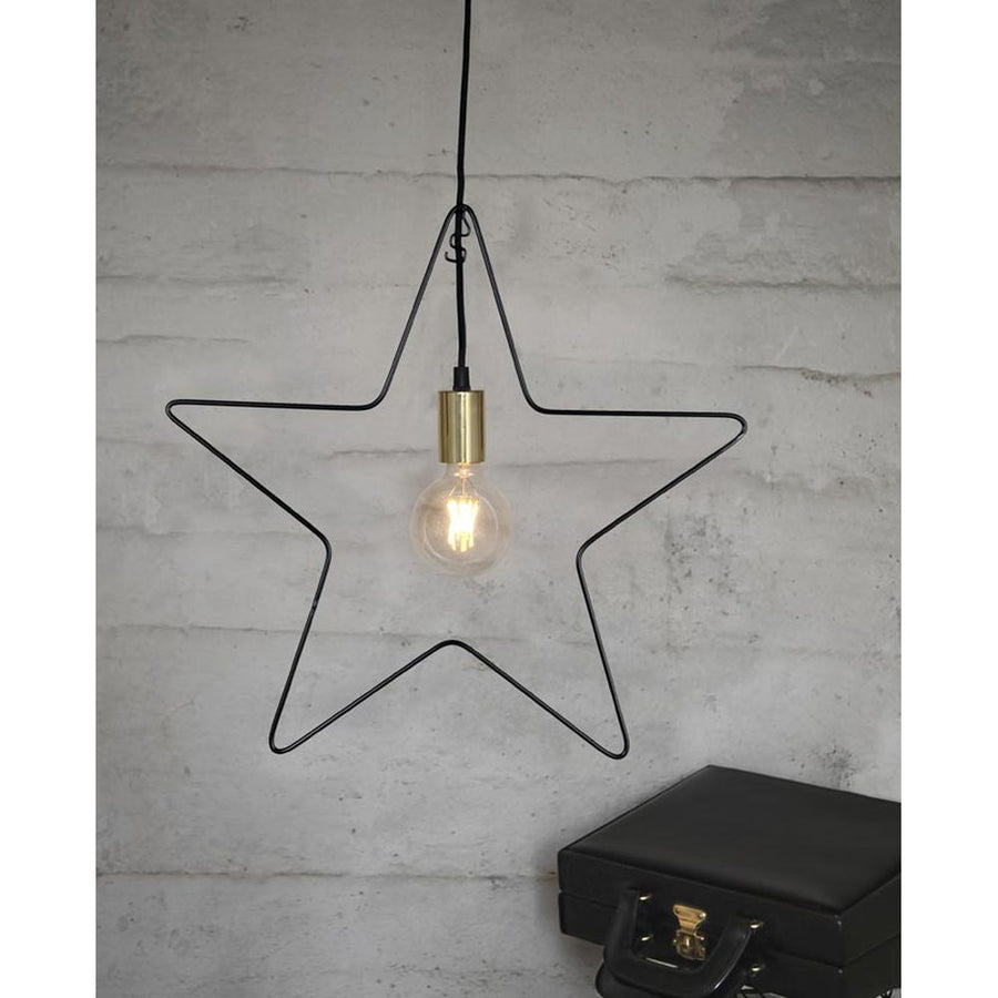 Clear Filament dekorációs izzó. Meleg fehér fényű LED dekorációs izzó áttetsző üveggel.