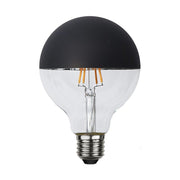 Coated Shining meleg fehér fényű LED dekorációs izzó áttetsző üveggel, matt fekete bevonattal. 