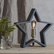 Heavy Smoke Filament dekorációs izzó. Meleg fehér fényű LED dekorációs izzó füstszínű üveggel.