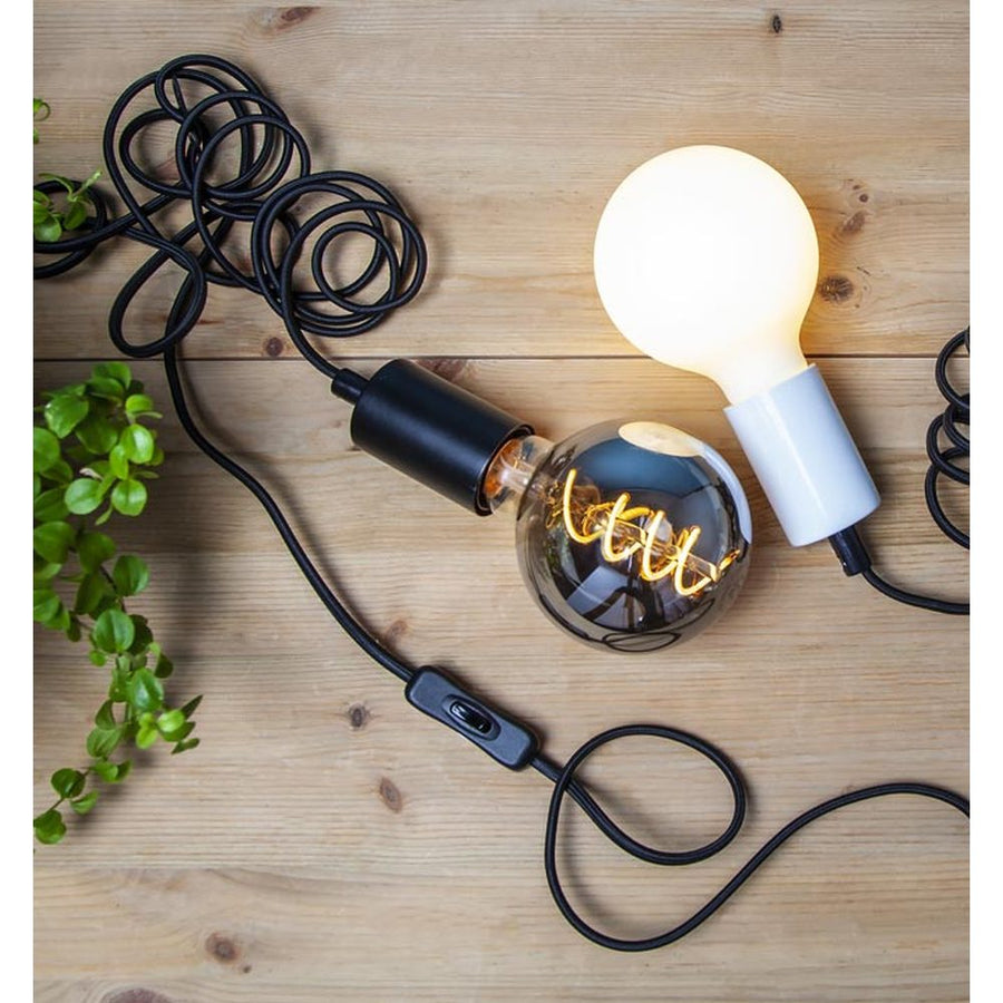 Heavy Smoke Filament meleg fehér fényű dekorációs LED vintage izzó füstszínű üveggel.