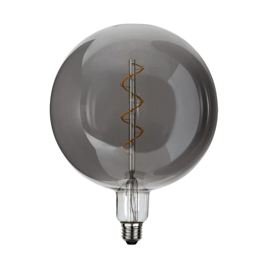 Industrial Vintage dekorációs izzó. Meleg fehér fényű LED dekorációs izzó, különleges füstszínű üveggel. 