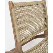 Kortárs stílusú, rusztikus pihenőszék, mikroszálas polipropilén kötélből szőtt ülőfelülettel és háttámlával.