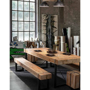 Loft stílusú étkező a Garrett kollekció bútoraival.