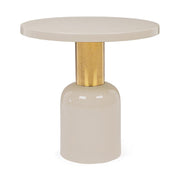 Kortárs, zománcozott acélból készült, krémfehér és arany színű kerek kisasztal.