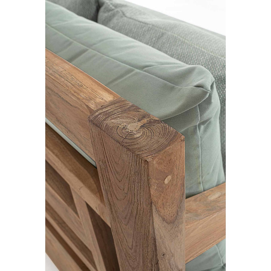 A fotel részletfotója a háttámláról.