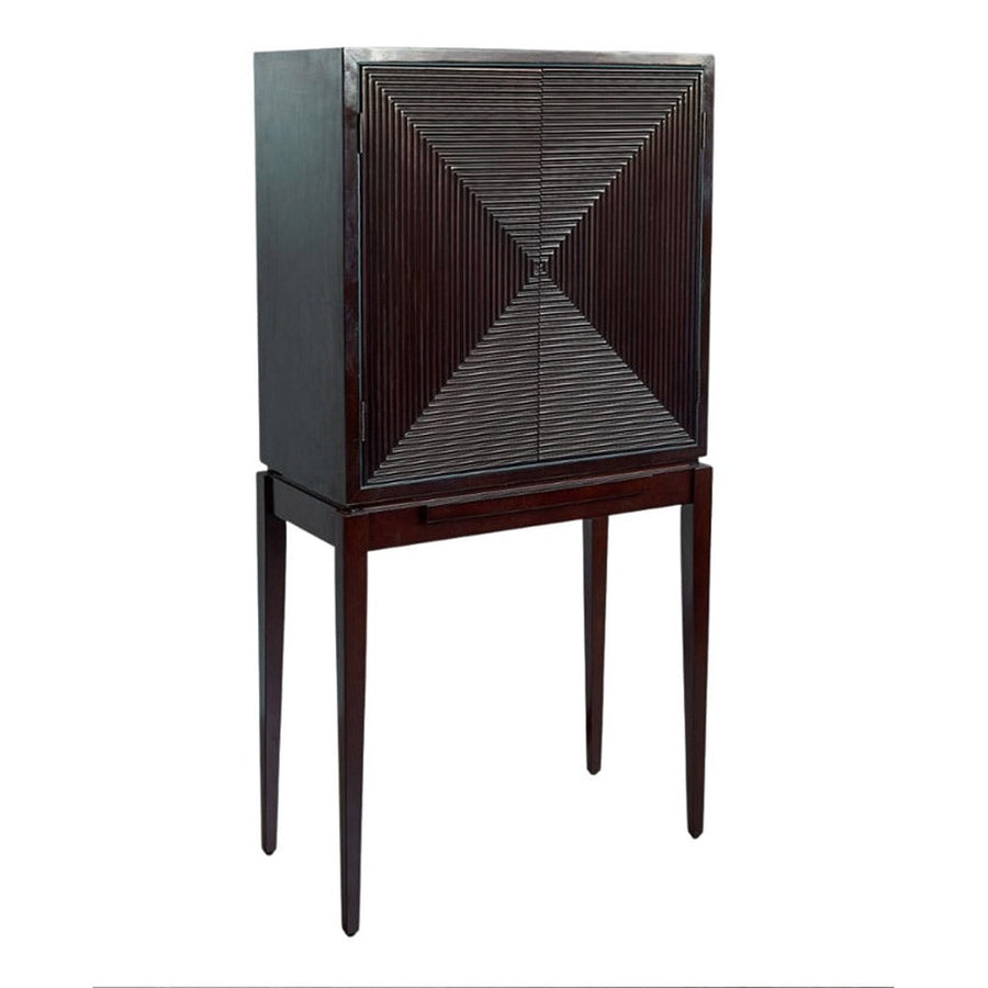 Fából készült, art deco stílusú, fényes barna, bárszekrény, redőzött díszítéssel.