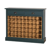 Fenyőfa borszekrény 49 bortartó rekesszel és két fiókkal. Natúr és sötéttürkiz színű.