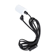 Fényes fehér, modern formavilágú függeszthető dekorfoglalat.