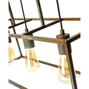 Industrial stílusú, antikolt sárgaréz színű, réz függeszték, három izzófoglalattal.