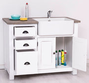 Antikolt fehér színű, tömör fenyőfából készült mosogatőszekrény, mogyoróbarna fedlappal.