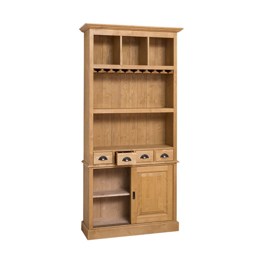 Fenyőfa pohárszék szekrény. A bútor felső részén három tárolórekesz, két polc, valamint talpasz poharak számára kialakított tárolósor lett kialakítva. Alul három fiók, és tolóajtós tároló található. Színe: natúr.