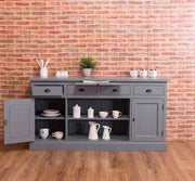 Fenyőfából készült, vidéki stílusú tálaló 4 fiókkal, 2 ajtós tárolóvól, nyitott polccal. Színe: szürke.