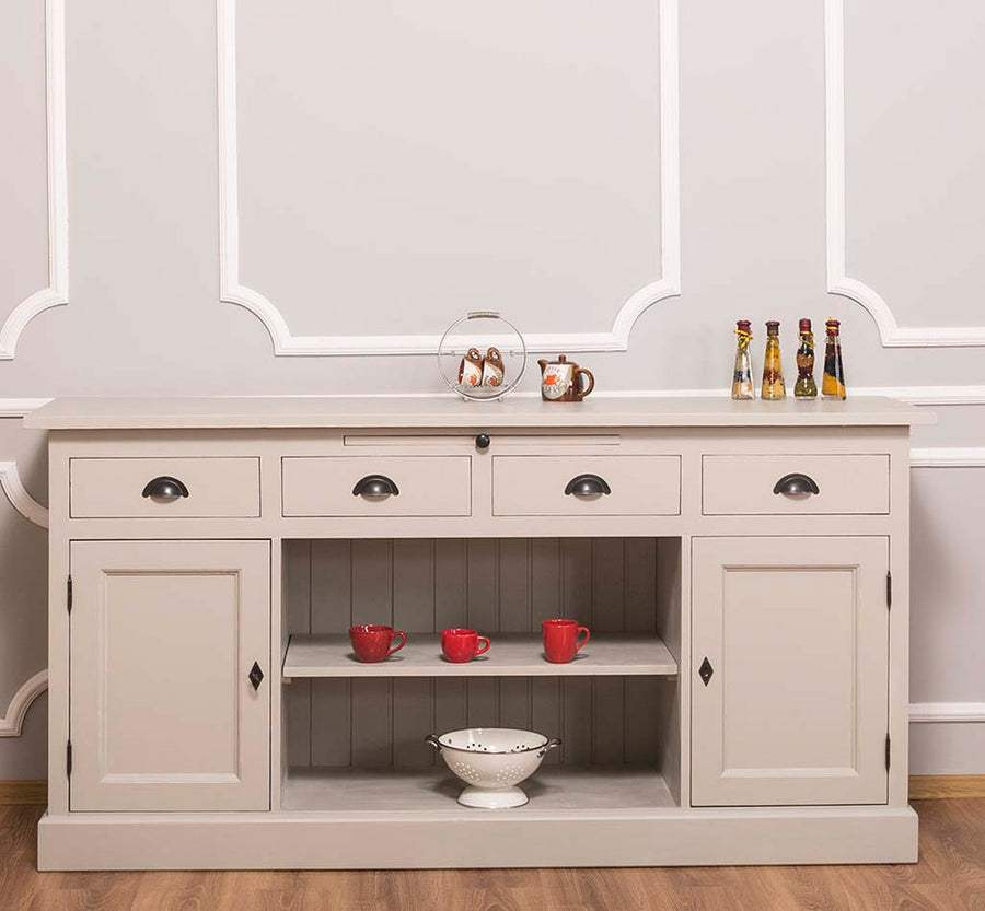 Fenyőfából készült, vidéki stílusú tálaló 4 fiókkal, 2 ajtós tárolóvól, nyitott polccal. Színe: krém