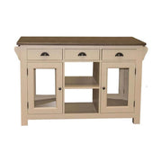 Country stílusú konyhasziget tölgyfa munkalappal. A tárolást hat fiók, két üveges és egy nyitott tároló segíti. Színe: krémfehér és barna.