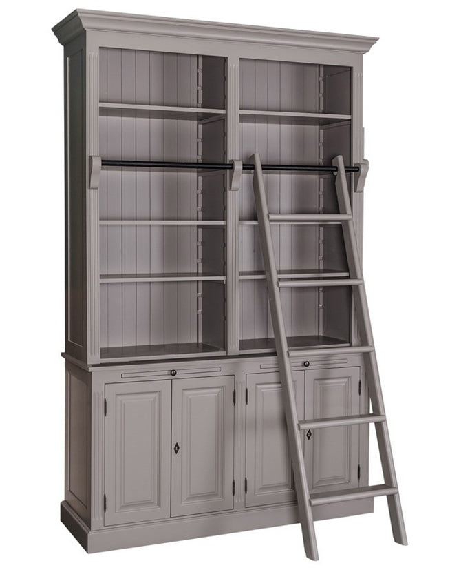 Világos szürke színű, klasszikus stílusú könyvesszekrény négy polccal és kétszer kétajtós tárolóval a bútor alján.