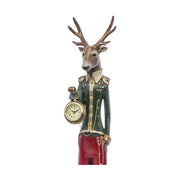 Lord Edward, nagyméretű szarvas figura tábornoki ruhában, órával a kezében