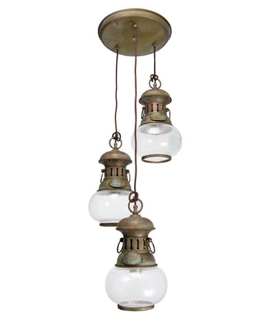 Három lámpás, vintage stílusú, antikolt sárgaréz színű rézből és üvegből készült függeszték.