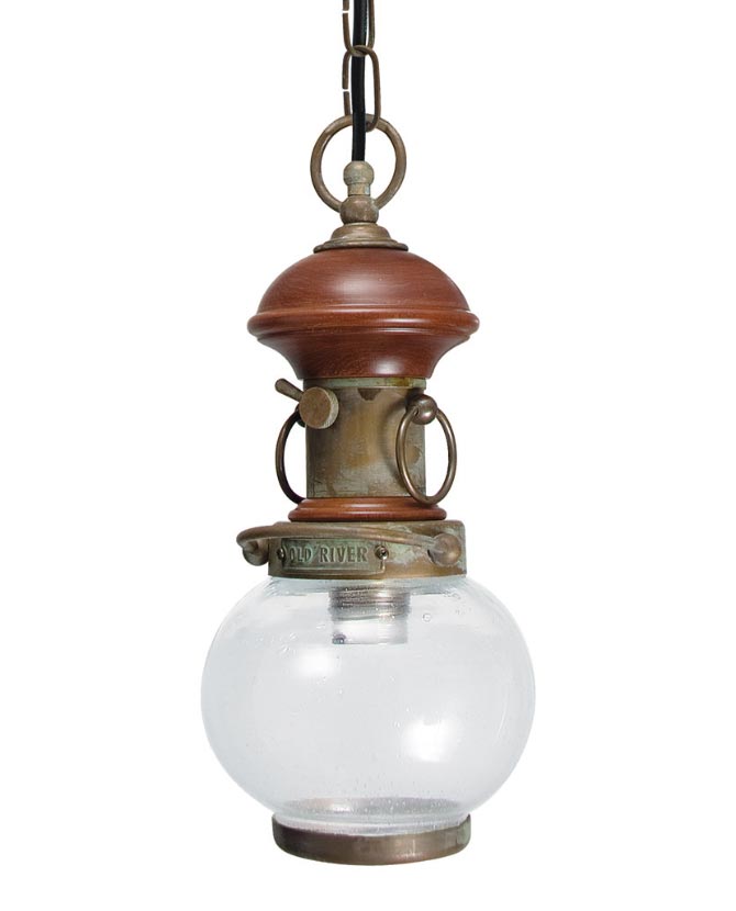 Vintage stílusú, antikolt sárgaréz és rozsdavörös színű, öt lámpából álló függeszték sárgarézből és üvegből