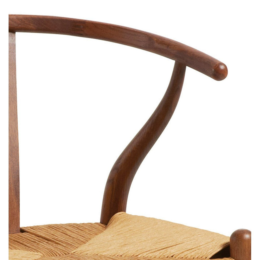 Kortárs stílusú, teakfából készült karosszék gyékényből szőtt ülőfelülettel.