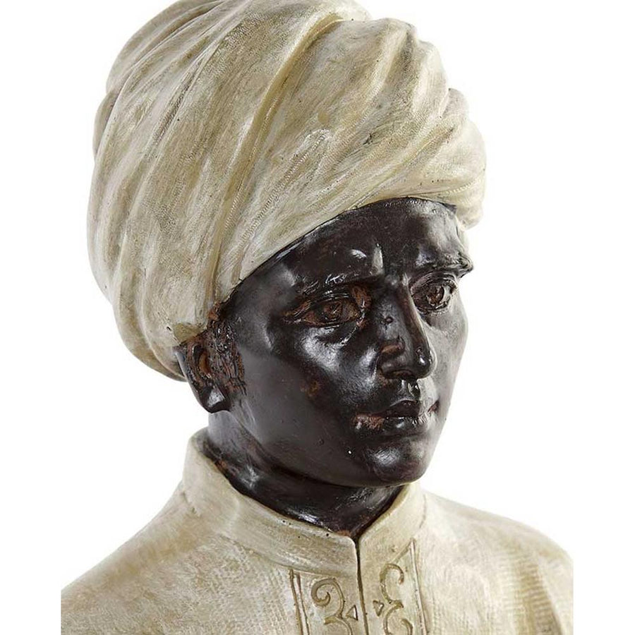 Részletgazdagon kivitelezett autentikus mór figura