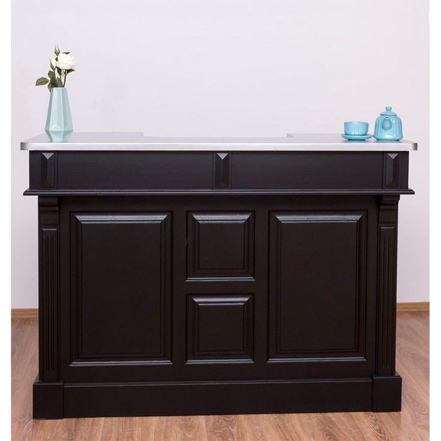 Tömör fenyőfából készült, fekete színű dekoratív bárpult cink fedalappal.